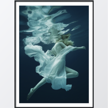 Picture of Woman in water plakat