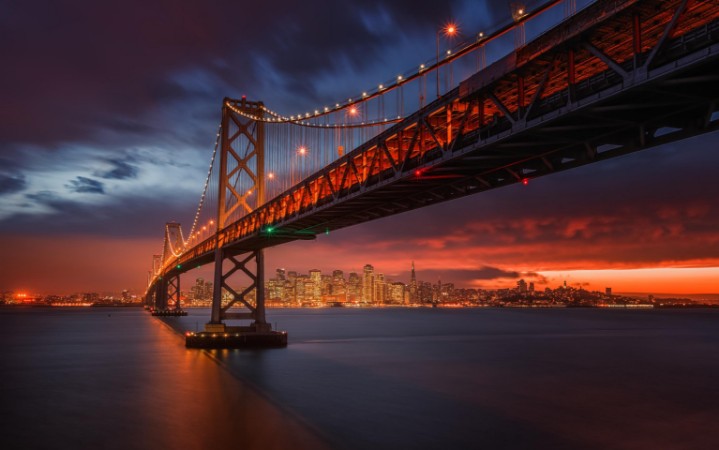 Bild på Fire over San Francisco