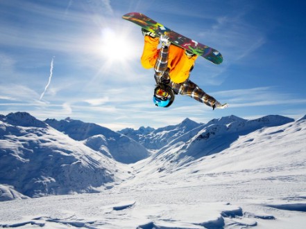 Snowboarder Frontflip photowallpaper Scandiwall