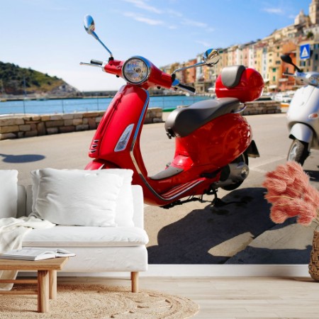 Image de Vespa rouge en ville