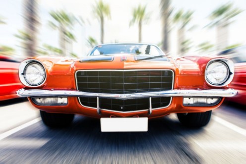Afbeeldingen van Speeding Classic Car