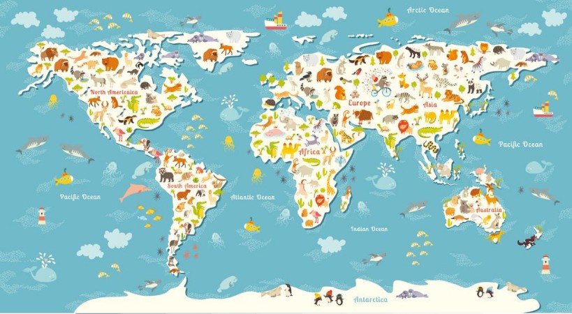 Animals World Map photowallpaper Scandiwall