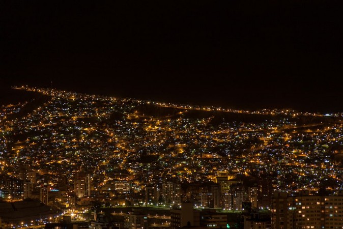 Afbeeldingen van Night view of La Paz, Bolivia