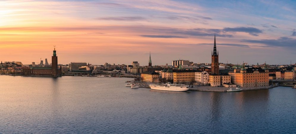 Panorama over Stockholm City photowallpaper Scandiwall