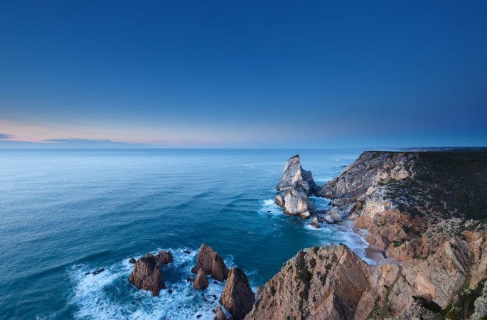 Bild på The cliffs of Cabo da Roca Portugal 