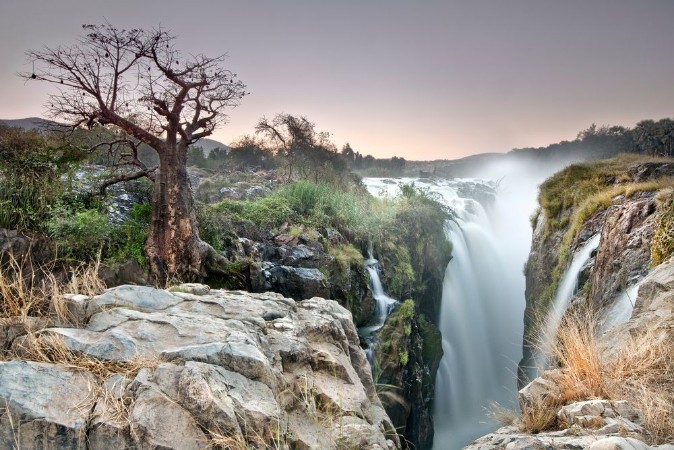 Afbeeldingen van Epupa falls Namibia