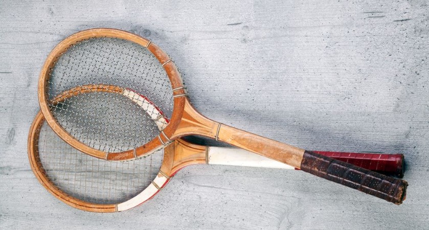 Afbeeldingen van Two vintage rackets
