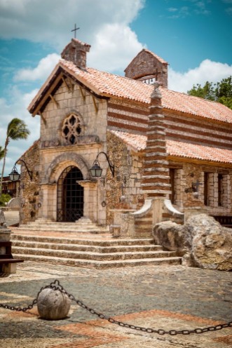 Afbeeldingen van Altos de Chavon village La Romana in Dominican Republic