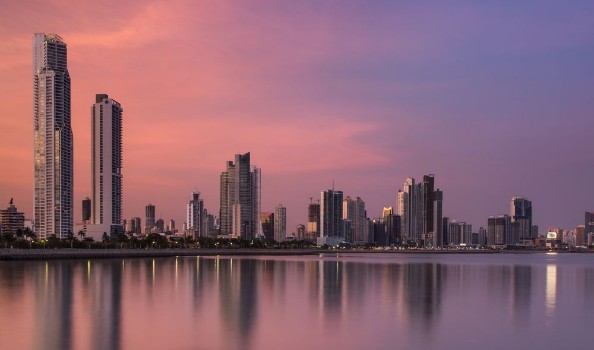 Bild på Panama City city center skyline and Bay of Panama Panama Central America