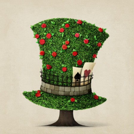 Afbeeldingen van Fantasy green hat in the shape of tree with flowers