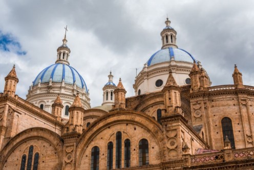 Afbeeldingen van Catedral Nueva de Cuenca Ecuador