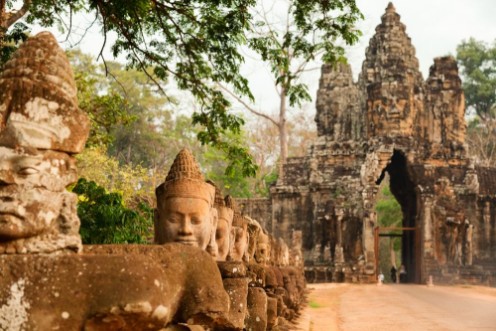 Image de Faces at the entrance of Bayon Temple in Angkor Wat Cambodia