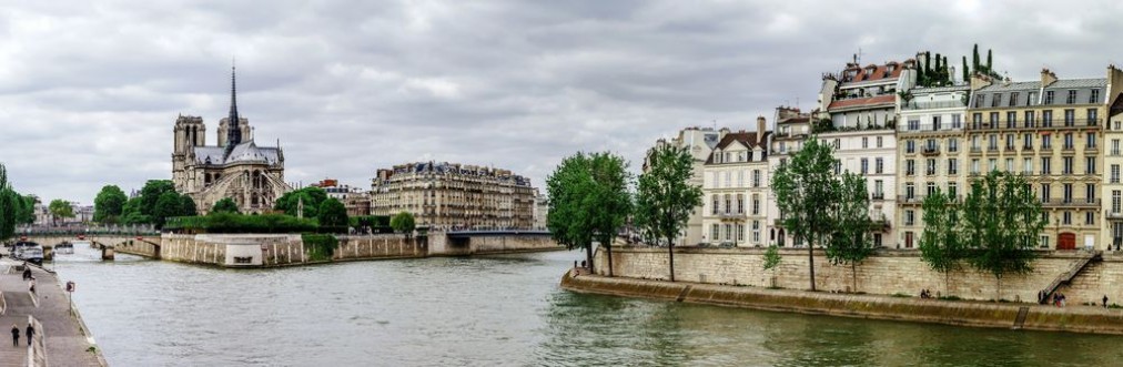 Afbeeldingen van Seine river in Paris panoramic view