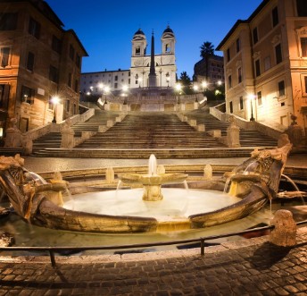 Afbeeldingen van Piazza di Spagna fontana della Barcaccia Scalinata di Trinit dei Monti Roma