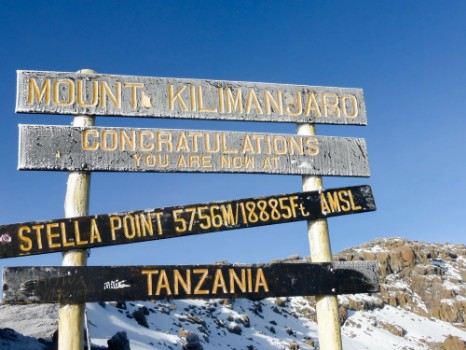 Picture of Stella Point on Kilimanjaro in Tansania