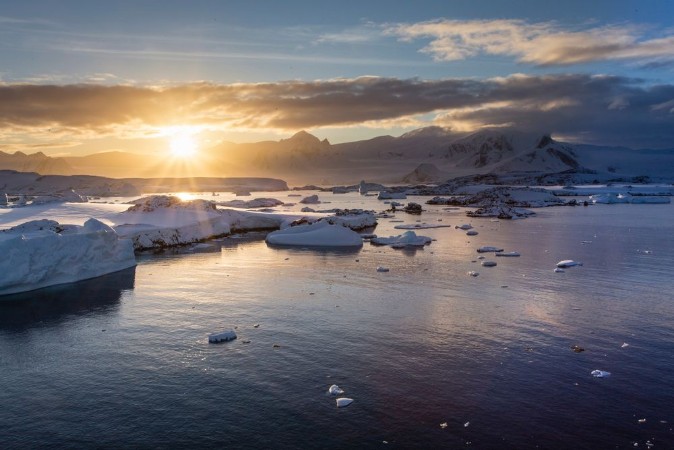 Picture of Antarctic sunrise
