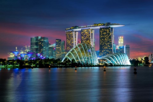 Bild på Singapore skyscraper building at Marina Bay in night Singapore