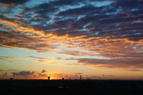 Bild på Cloudy sky and Sunset in Copenhagen Denmark Scandinavia 