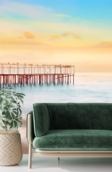 Image de Wonderful evening by the sea Long exposure blurred water waves dashing on the shore the old pier with seagulls soft focus