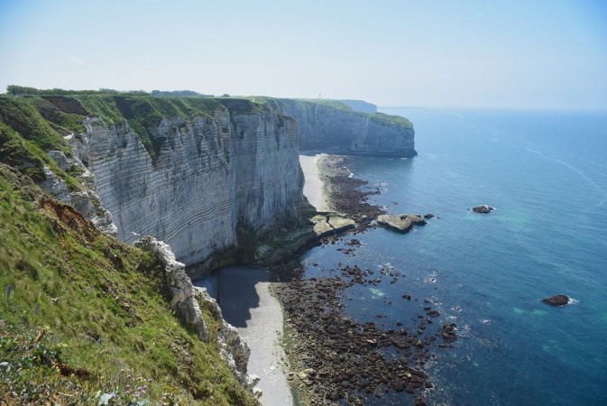 Bild på Cliffs and Beach on the coast of France Normandy