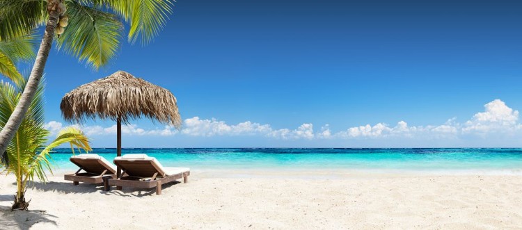 Chairs And Umbrella In Tropical Beach - Seascape Banner photowallpaper Scandiwall