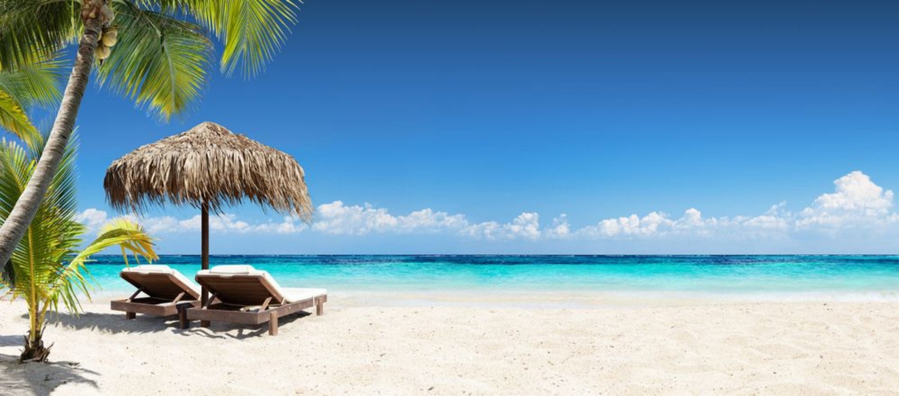 Bild på Chairs And Umbrella In Tropical Beach - Seascape Banner