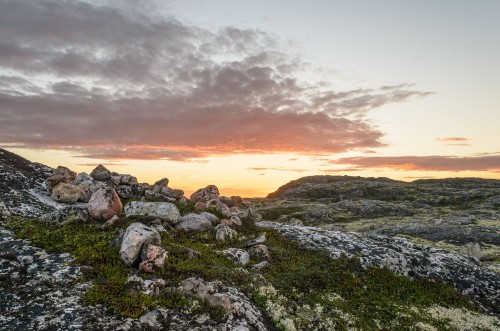 Sunset on the tundra in the summer photowallpaper Scandiwall