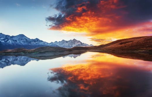 Afbeeldingen van Sunset on mountain lake Koruldi Upper Svaneti Georgia Europe