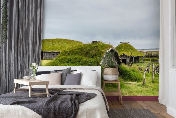 Bild på Typical Vikings village Wooden houses near Vestrahorn mountains on the Stokksnes Peninsula Hofn Iceland