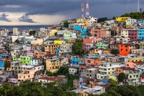 Afbeeldingen van View to colorful neighborhood Las Penas from Santa Ana hill Guayaquil Ecuador