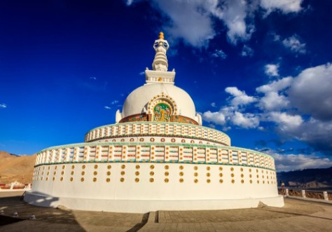 Bild på Shanti Stupa