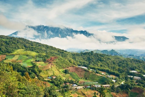 Afbeeldingen van Landscape with Mount Kinabalu