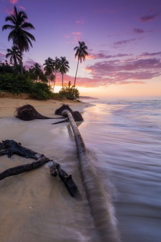 Image de Beautiful sunset at a tropical beach