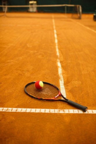 Picture of Tennis racket and the ball