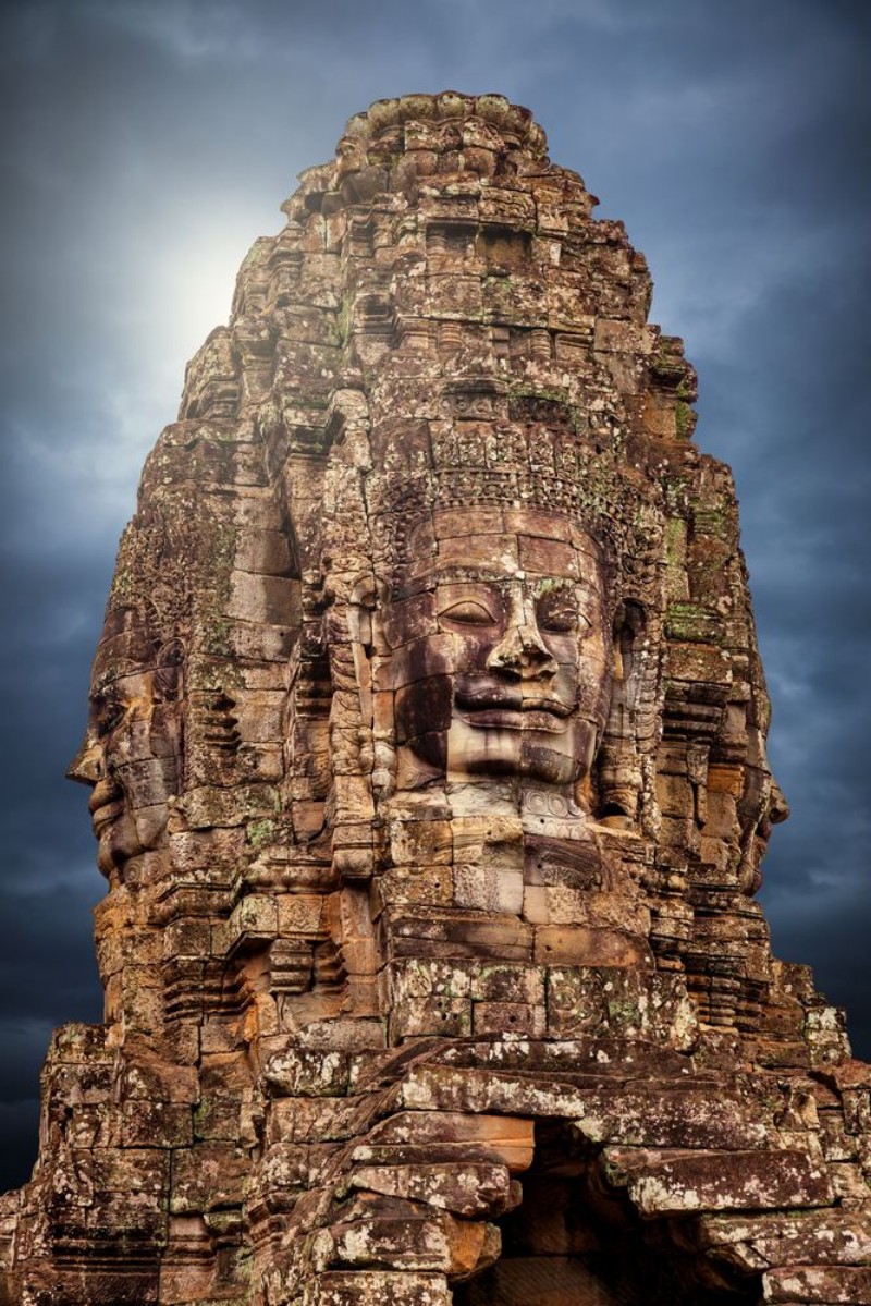 Afbeeldingen van Stone faces of the famous Bayon temple in Angkor Thom complex Siem Reap Cambodia