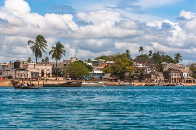 Bild på Lamu old town waterfront Kenya UNESCO World Heritage site