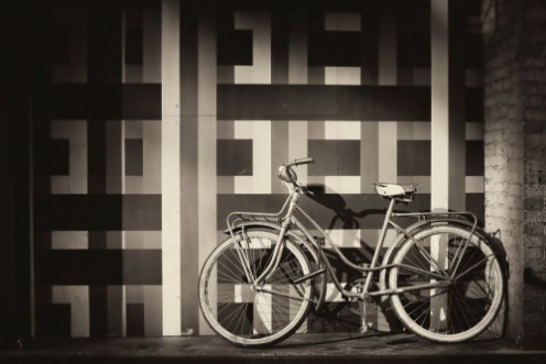Afbeeldingen van BIcycle against a wall