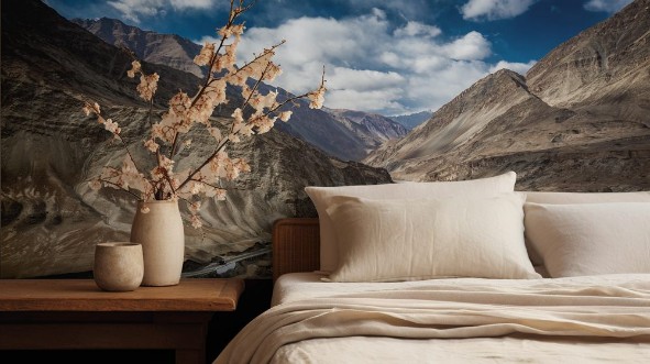 Bild på Confluence of Indus and Zanskar river at Nimu village in the Indian Himalaya Ladakh India