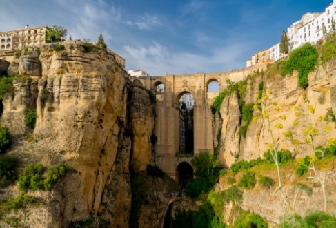 Afbeeldingen van New bridge of Ronda located on the Tajo de Ronda Throat excavated by the Rio Guadalevn