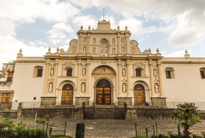 Picture of Church in Antigua Guatemala