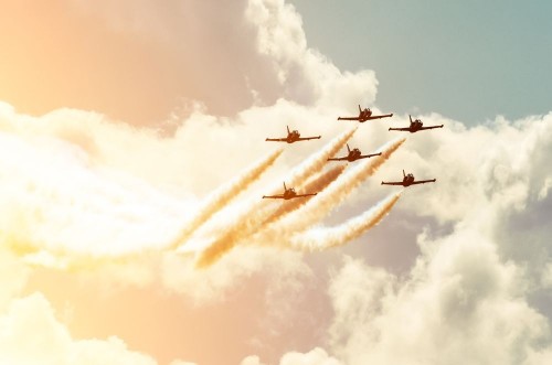 Afbeeldingen van Aircraft fighter jets smoke the background of sky and sun