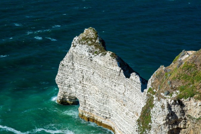 Picture of Chalk cliffs in Etretat