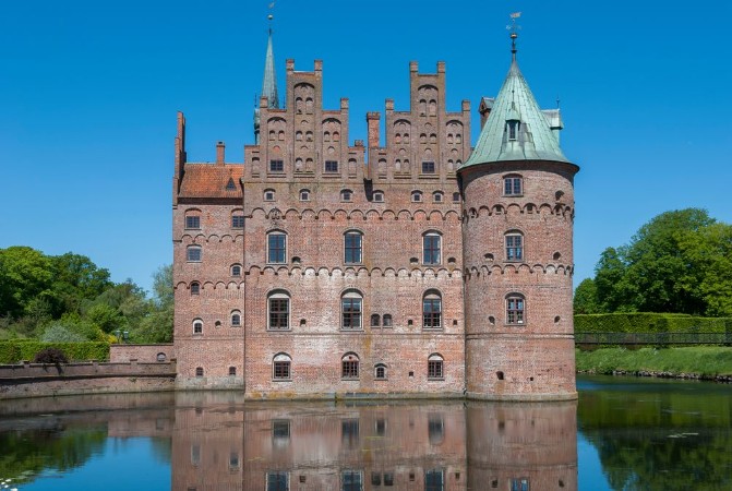 Picture of Egeskov castle Denmark with moat