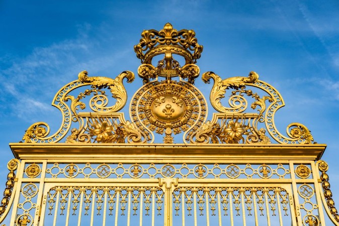 Afbeeldingen van Golden Gate Palace Of Versailles In France