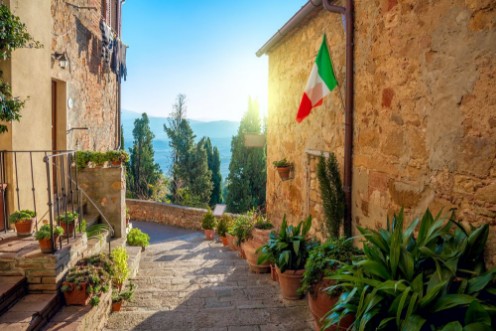 Tuscan Street photowallpaper Scandiwall