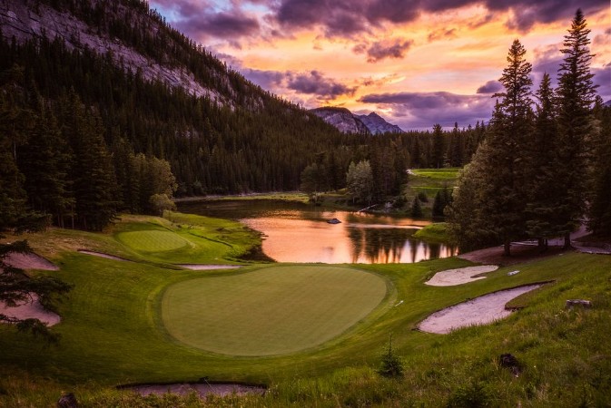 Image de Sunset At Golf Resort