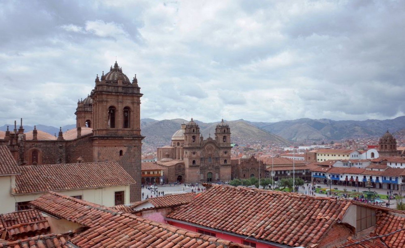 Afbeeldingen van A view over the Plaza De Armas Cusco