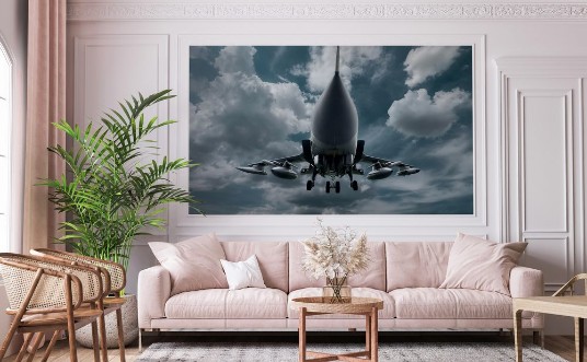 Afbeeldingen van Military airplane at flying on the speed