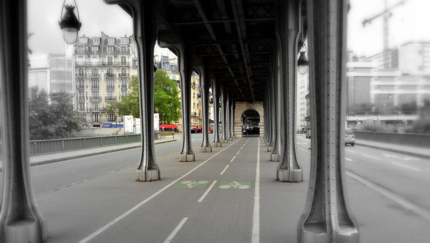 Afbeeldingen van Bir-Hakeim Bridge Inception Quai de Grenelle Paris France Passy steel bridge over the River Seine 