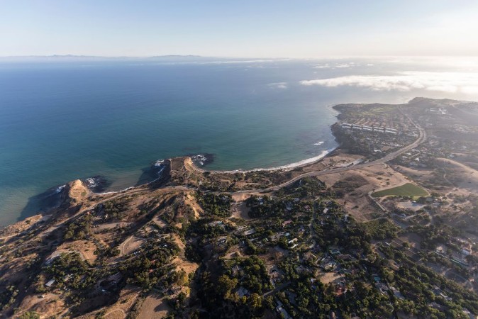 Bild på Aerial view towards Abalone Cove in Rancho Palos Verdes California 